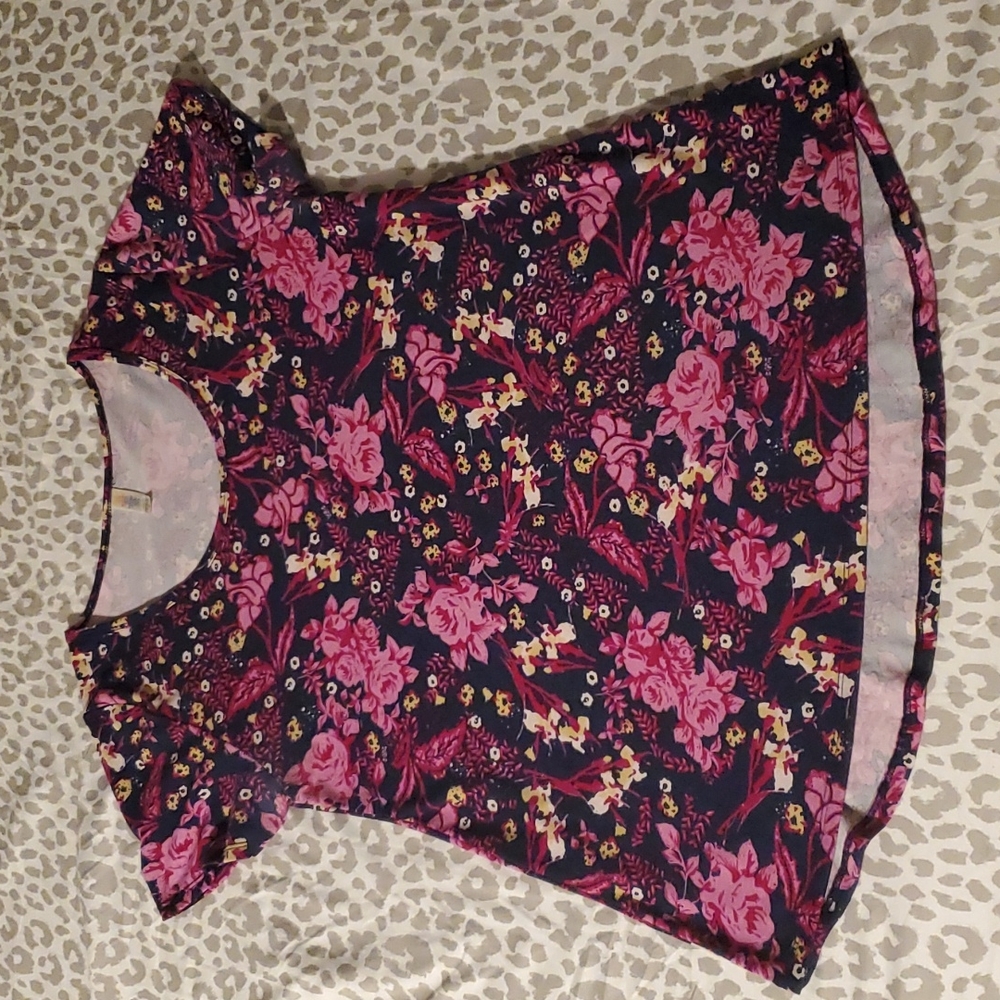 Lularoe Classic T